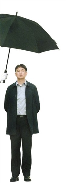 《不虛此行》：懸浮的人間煙火倔強(qiáng)的詩(shī)意表達(dá)(圖1)
