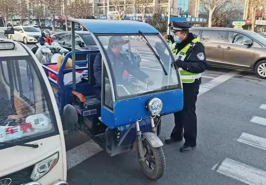 淄博燒烤店美女老板：我們不是為賺錢，而是為淄博的榮譽而戰(zhàn)！(圖6)