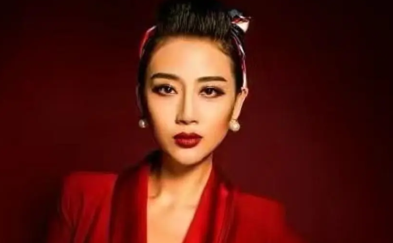 曝張繼科隱婚生子！新歡疑公司富婆股東，離婚帶娃，女方身材傲人(圖5)