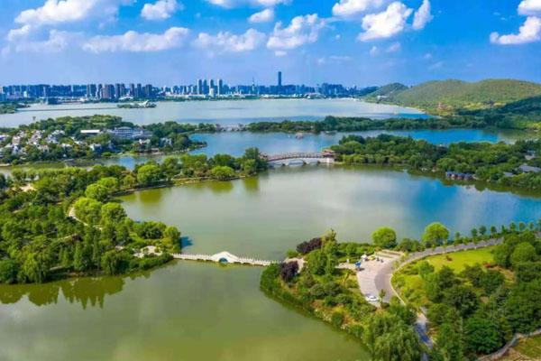 2024徐州云龍湖風(fēng)景區(qū)門票價(jià)格及開(kāi)放時(shí)間