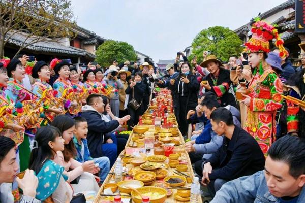 巍山小吃節(jié)什么時(shí)候開(kāi)始2024年