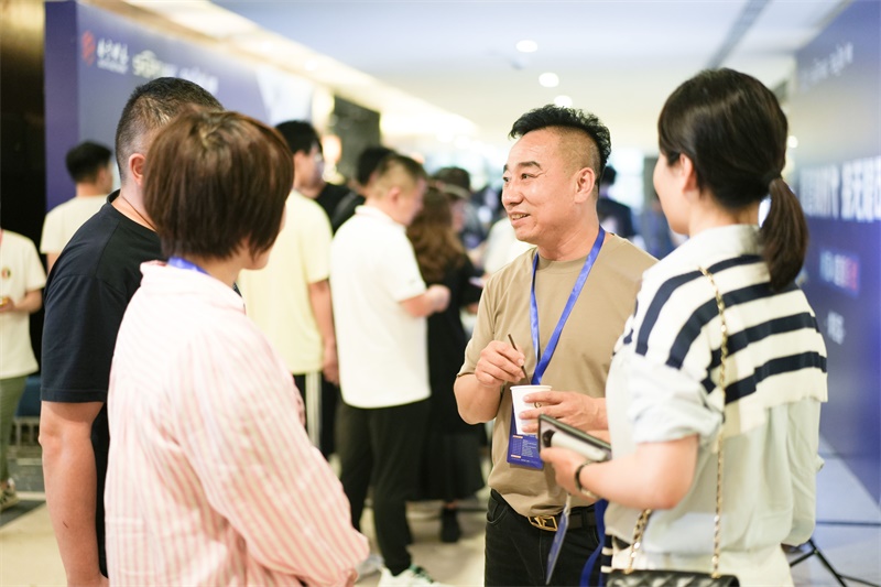 南方網(wǎng)通第二十五屆渠道商交流大會(huì)，成功狙擊營(yíng)銷新市場(chǎng)！(圖28)